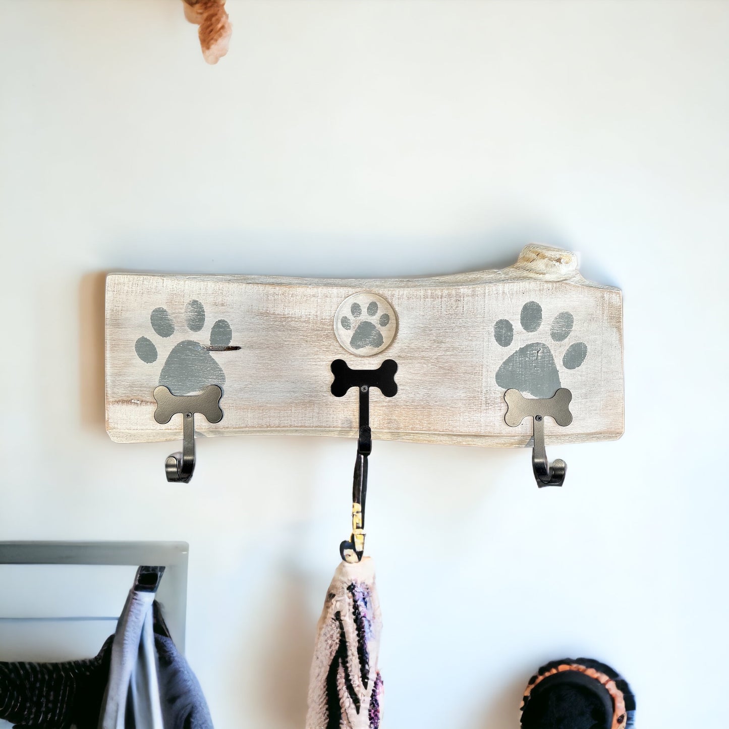 Dog Leash Holder | Whitewashed Live Edge | Personalize it!